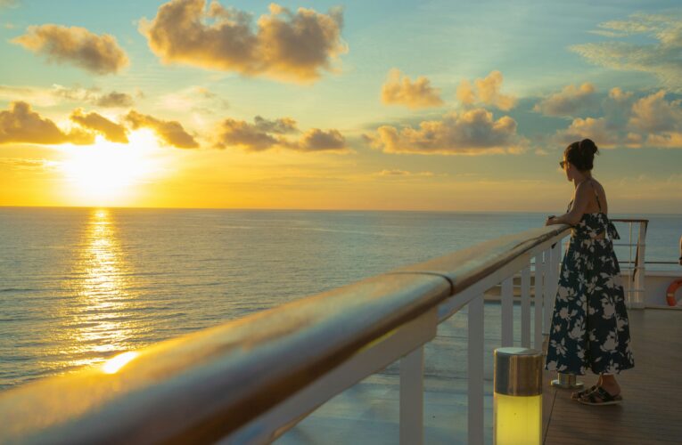 Cruise Ship Loyalty Programs: 7 Powerful Benefits of Repeat Sailing