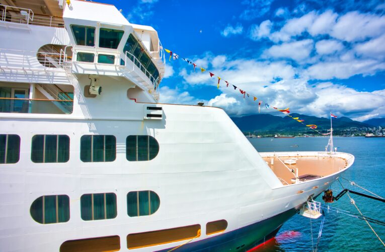 Cruise Ship Technology: 7 Innovative Features Enhancing Modern Voyages