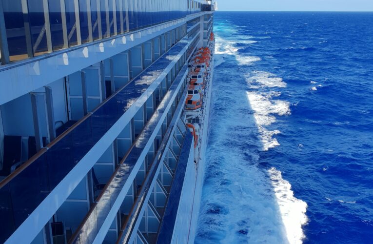Cruise Ship Marvel: 5 Breathtaking Tech-Savvy Surprises That’ll Amaze Everyone!