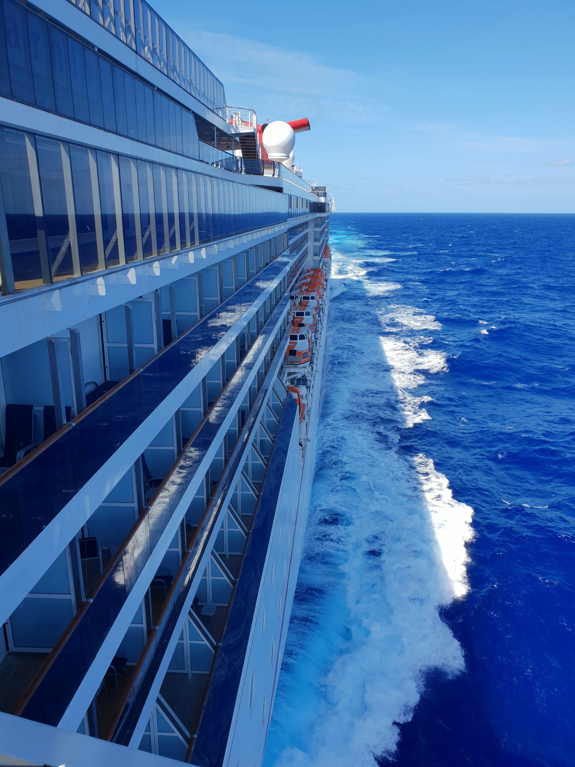 Cruise Ship Marvel 5 Breathtaking Tech-Savvy Surprises That’ll Amaze Everyone!
