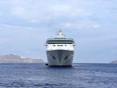 Cruise Ship