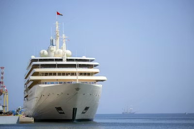 Avoid These 7 Cruise Ship Scams That Are Robbing Tourists Blind